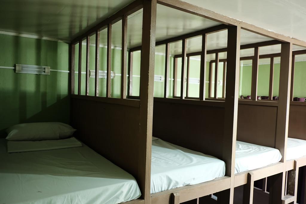 Malapascua Budget Inn Mbi Dive Center Ngoại thất bức ảnh
