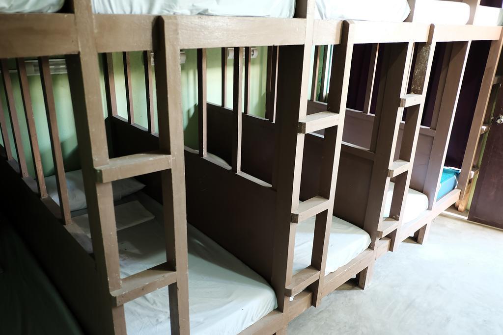 Malapascua Budget Inn Mbi Dive Center Ngoại thất bức ảnh